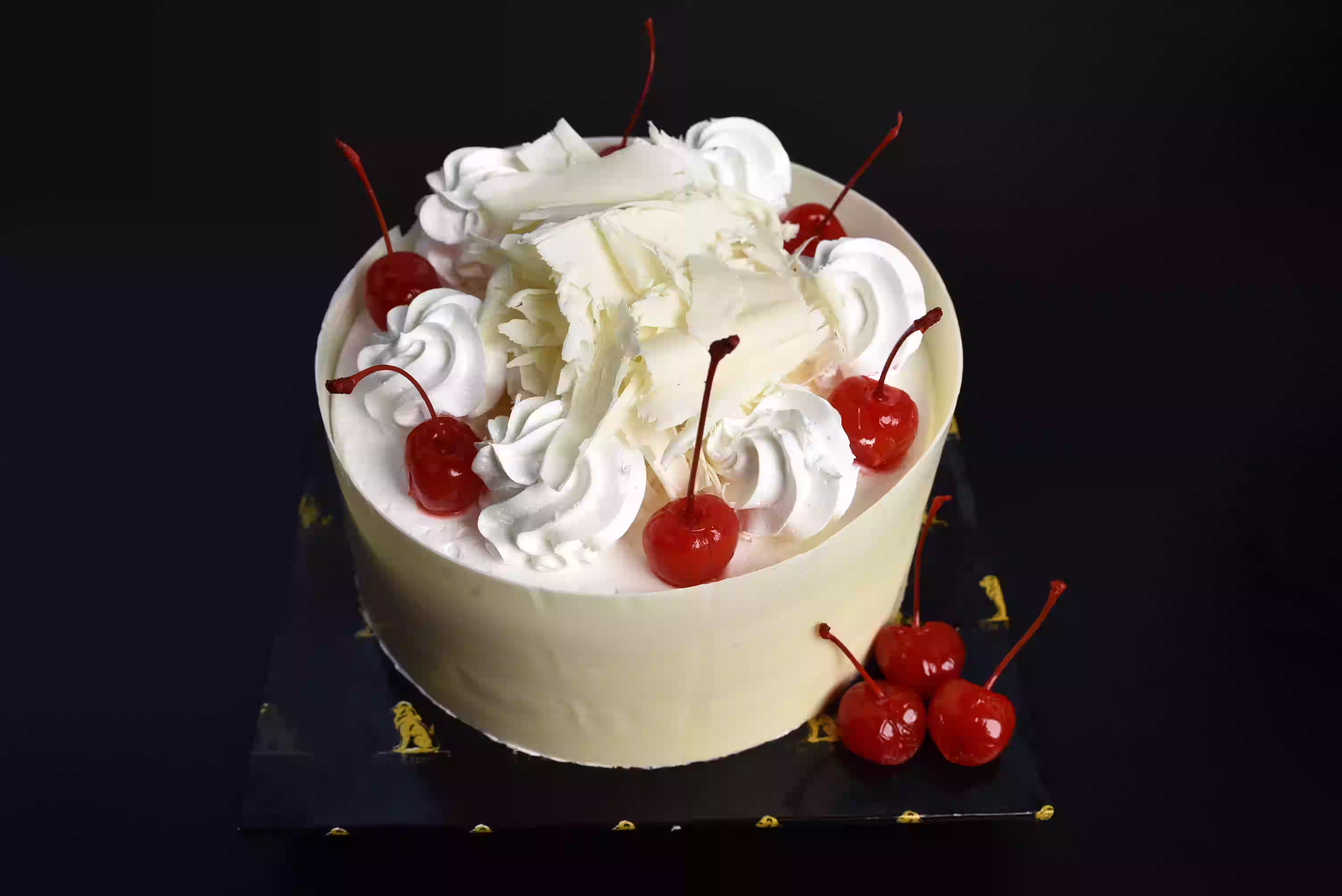 Vanilla Icing Cake
